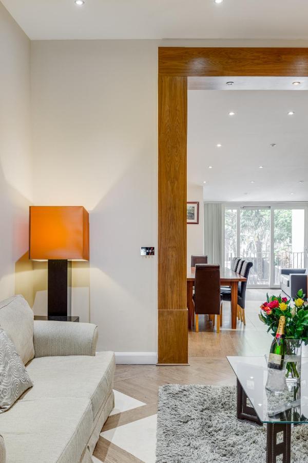 Care London- Londra